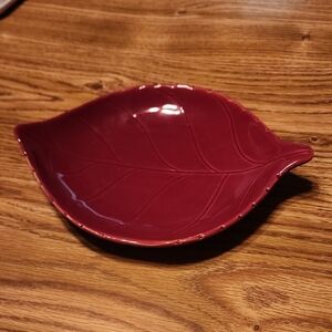 Tag Leaf-Shaped Burgundy Ceramic Dish